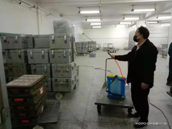 广西工行对现金中心库房进行全面消毒